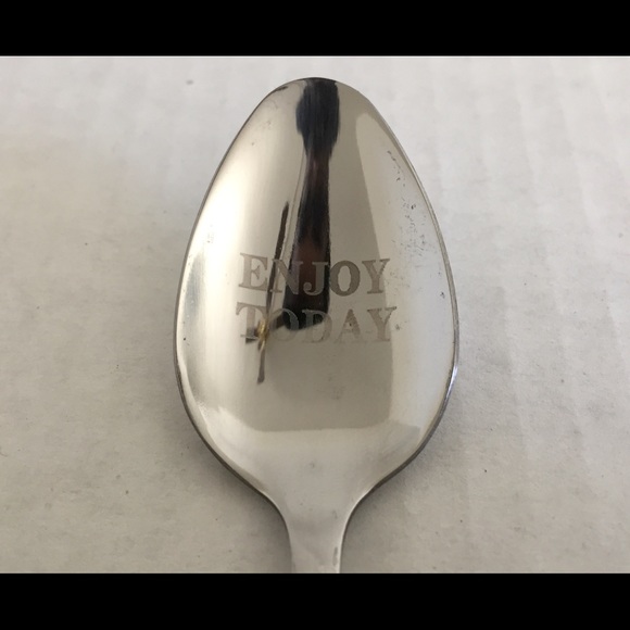 Travis Scott X Reese's Puffs Cereal Bowl Spoon Set - Picture 8 of 8